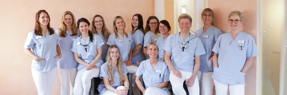 Karriere bei Zahnarzt Dr. Karge in Braunschweig Karriere bei Zahnarzt Dr. Karge in Braunschweig